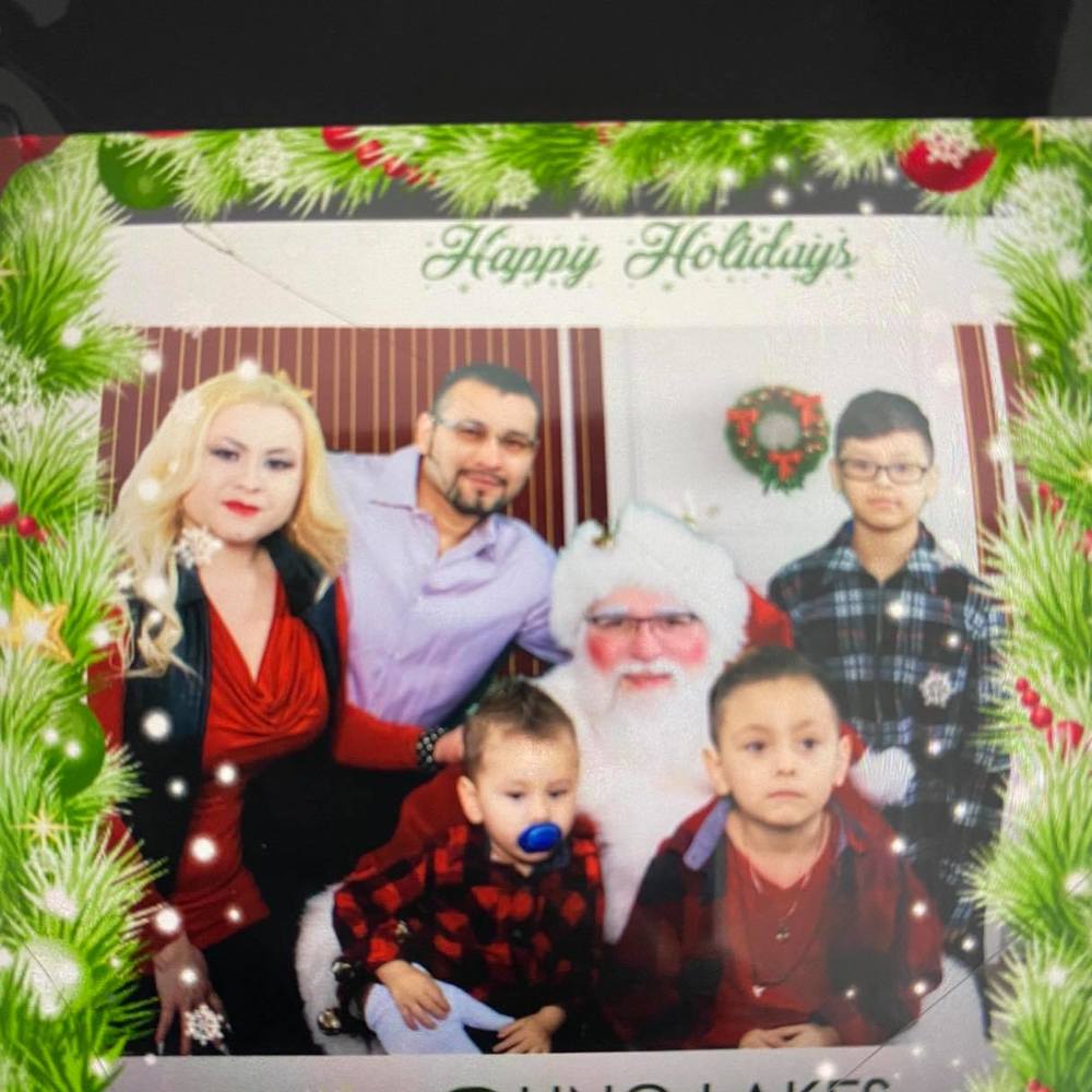 Meet your Posher, Gloria